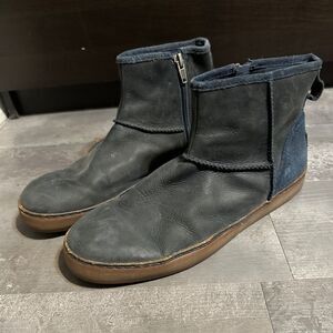 Navy UGG Mens Boots Size 12